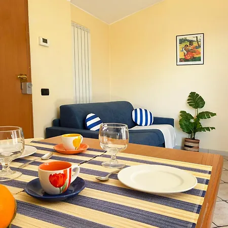Apartmán Holihome Vascello A7 *